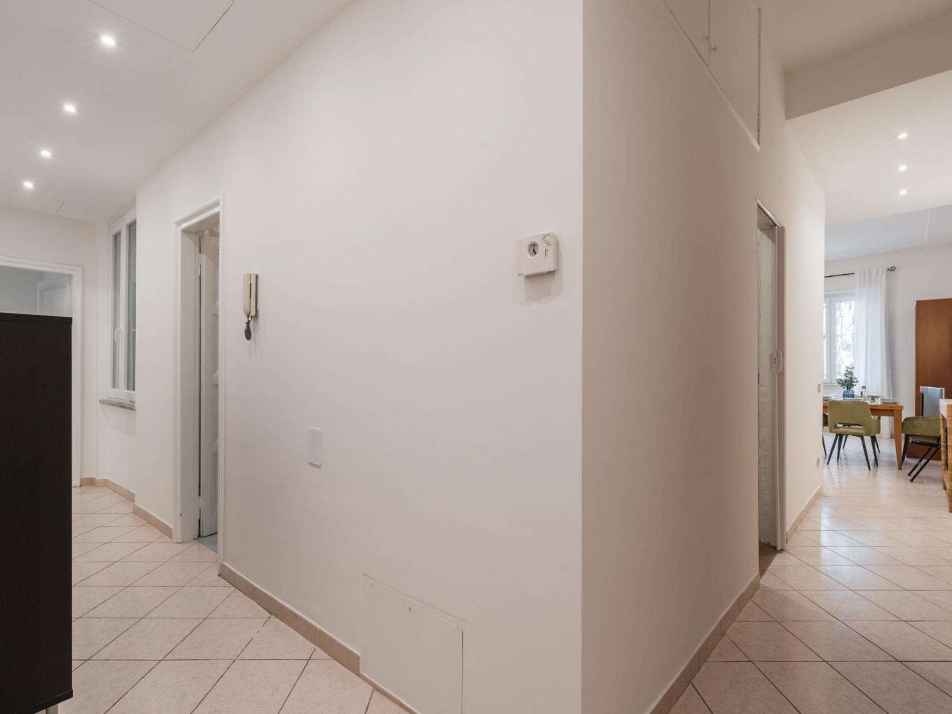Apartment The Rent - Bright Three-bedroom Along The Tiber River *