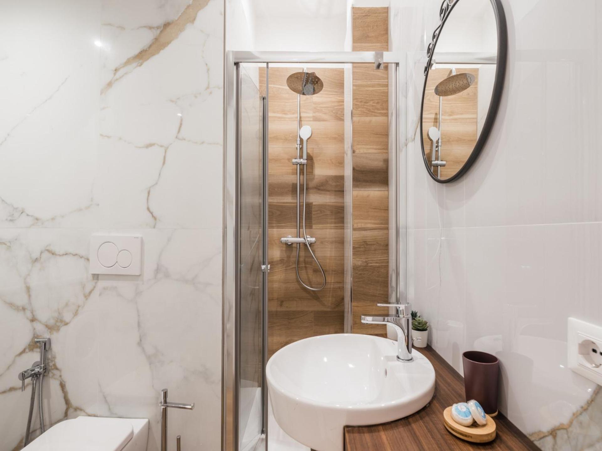 The Rent - Bright Three-bedroom Along The Tiber River Rome